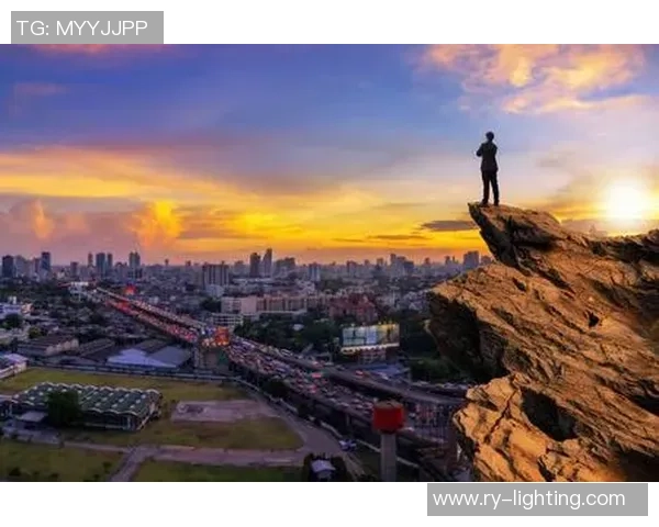 深圳足球队团队协作的变革之路与未来发展展望