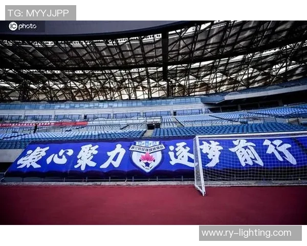 足球明星的感人名言汇聚了激情与梦想的力量激励着无数年轻人追逐自己的足球梦想